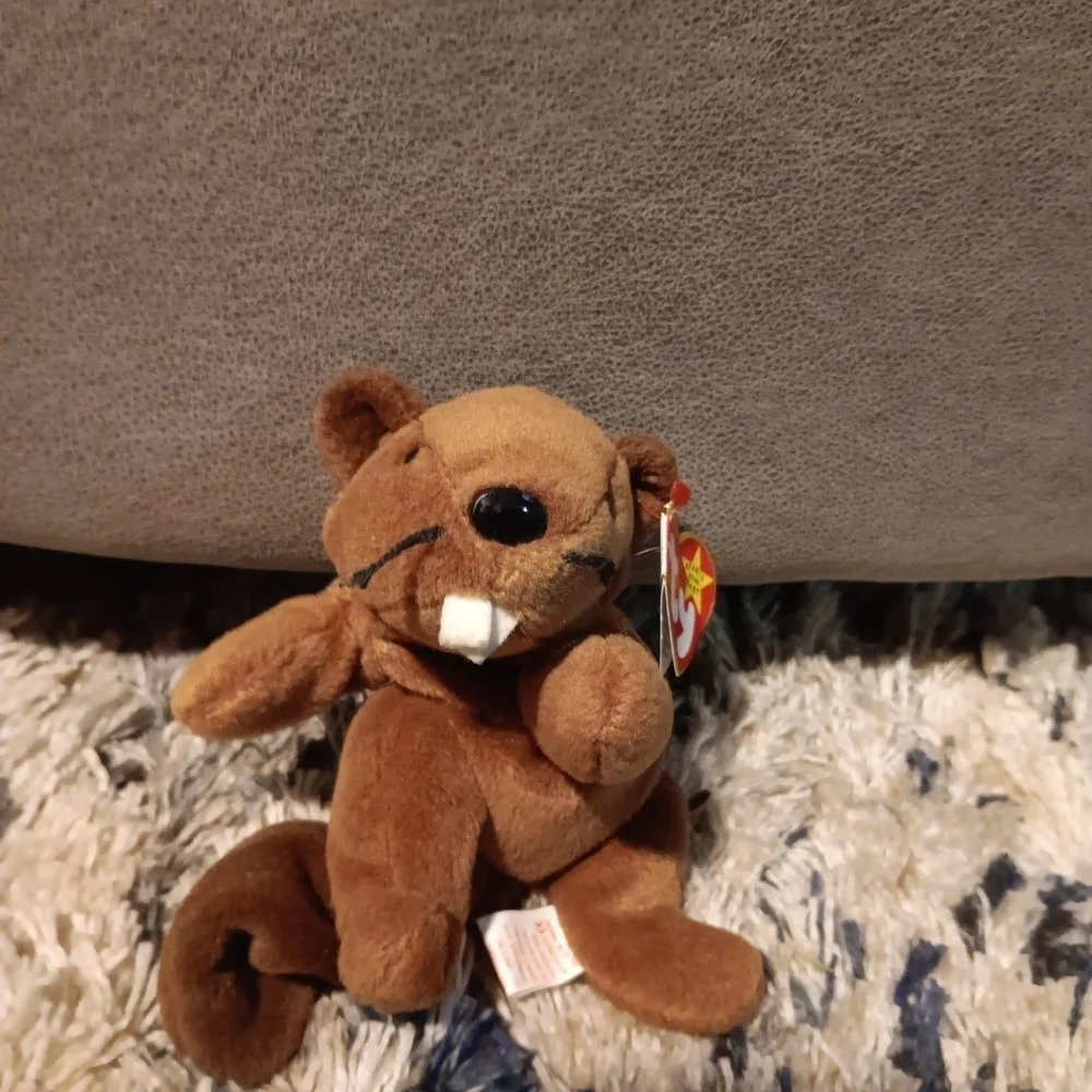 Ty Brown Beaver Beanie Baby